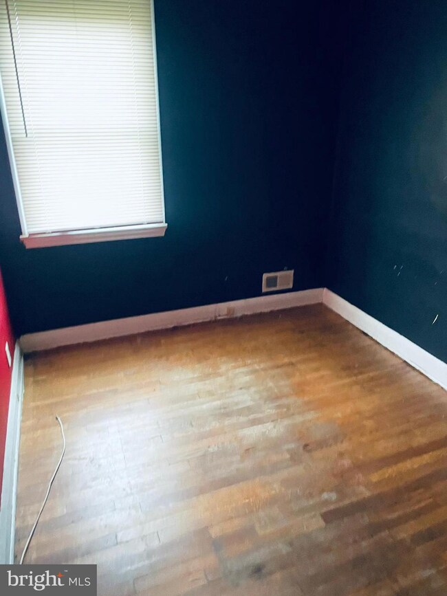 3331 Belle Ave, Baltimore, MD 21215 - photo 7