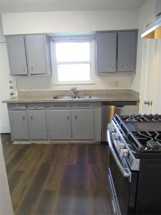 5347 Keystone St, Houston, TX 77021 - photo 7