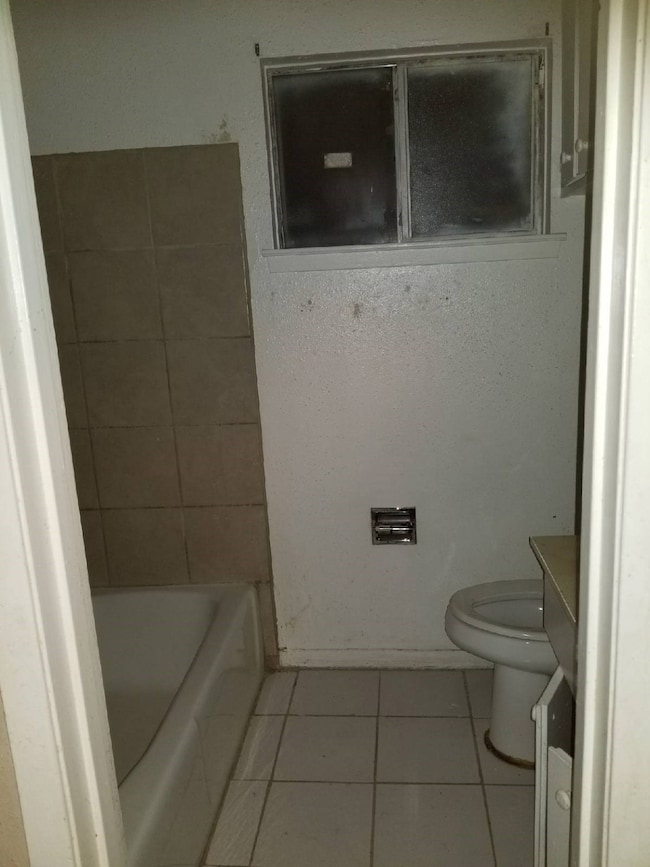 858 Grenshaw St, Houston, TX 77088 - photo 2