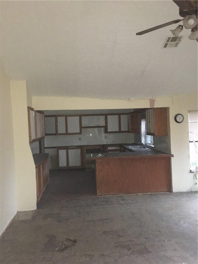 Route 1 Box 32-9 Rr 1, Westville, OK 74965 - photo 5