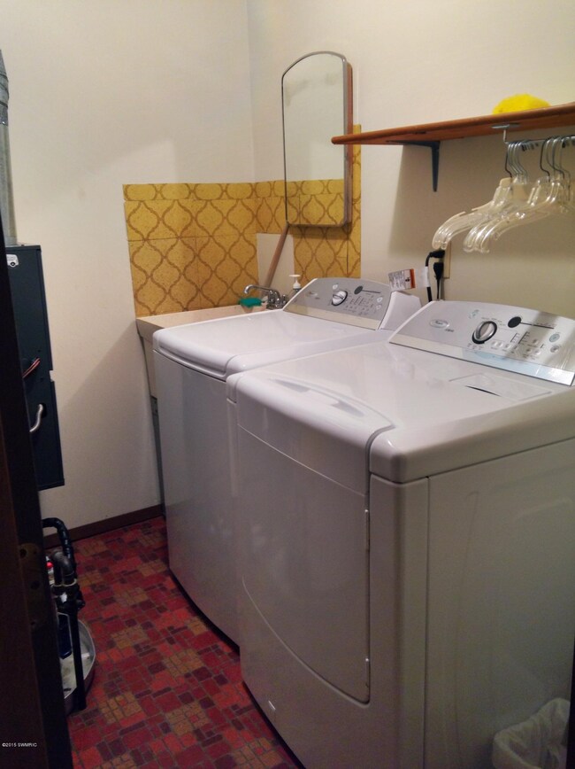 13563 Wilson Rd, New Buffalo, MI 49117 - photo 5