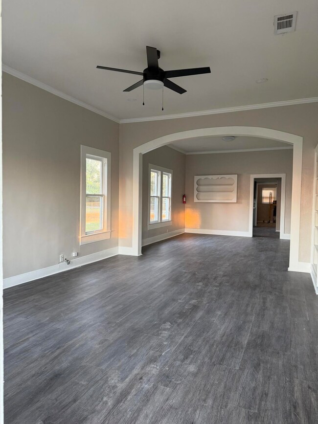 106 N Texas St, Deridder, LA 70634 - photo 6