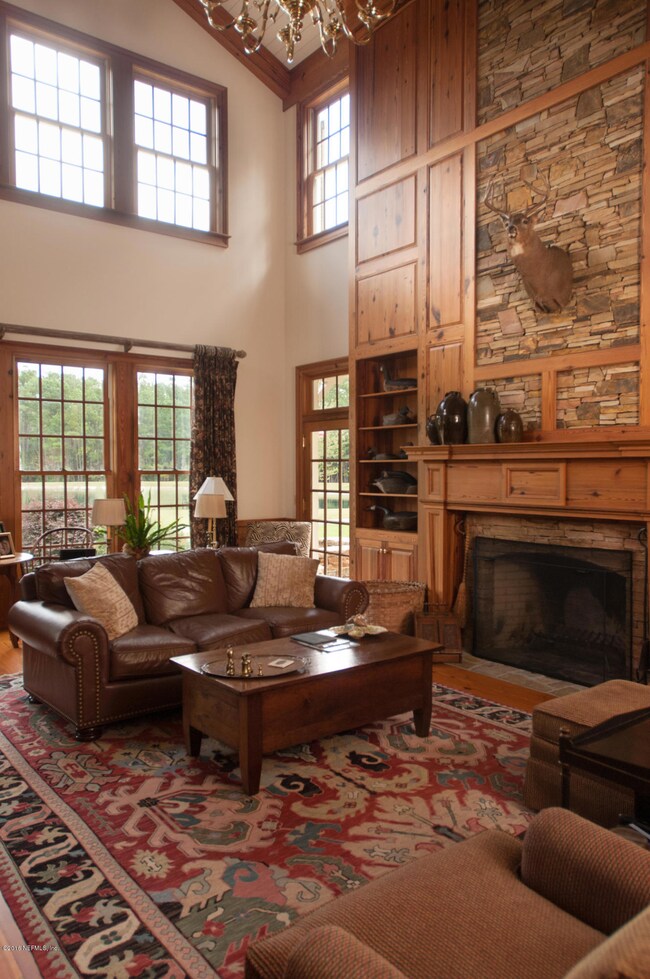 MonroeHome_023