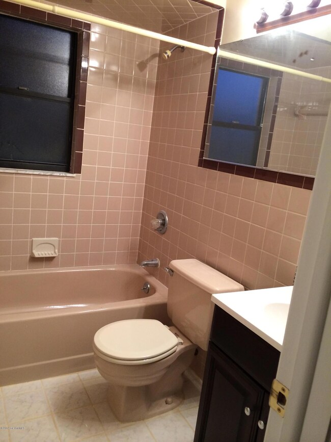 927 Tennessee St, Titusville, FL 32796 - photo 7