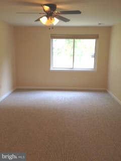 Treebrooke unit 107, Oakton, VA 22124 - photo 6