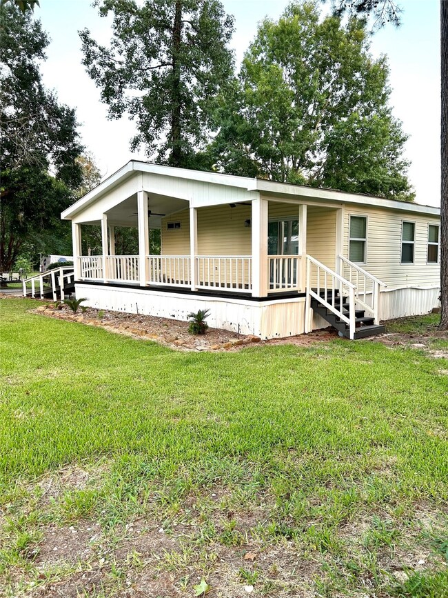 28735 Strathdon Dr, Magnolia, TX 77354 - photo 3