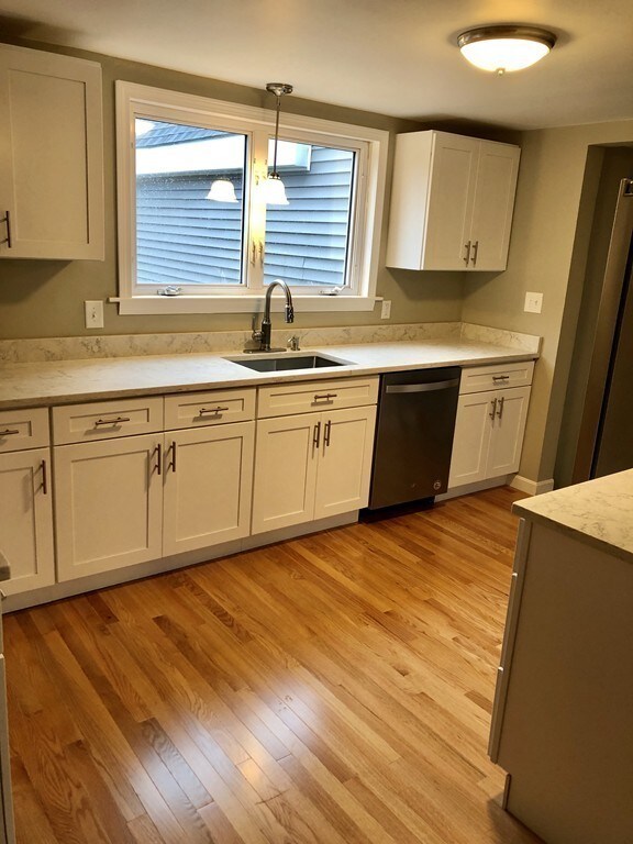 15 Burley St, Danvers, MA 01923 - photo 4