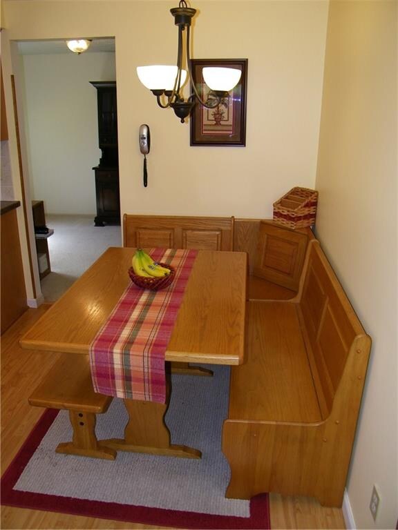 Dinette seating in the kitchen