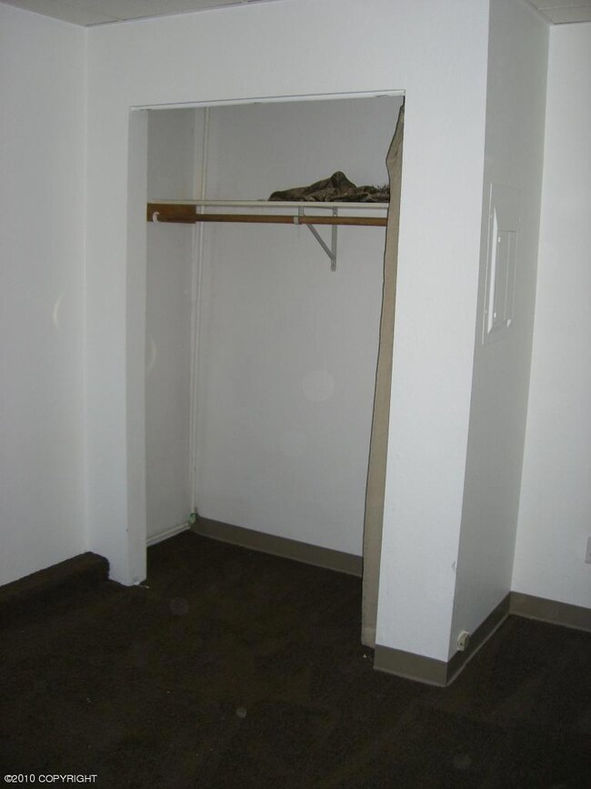 12251 E Helen Dr unit 4, Palmer, AK 99645 - photo 3