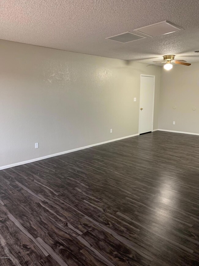 3_Living-Dining room