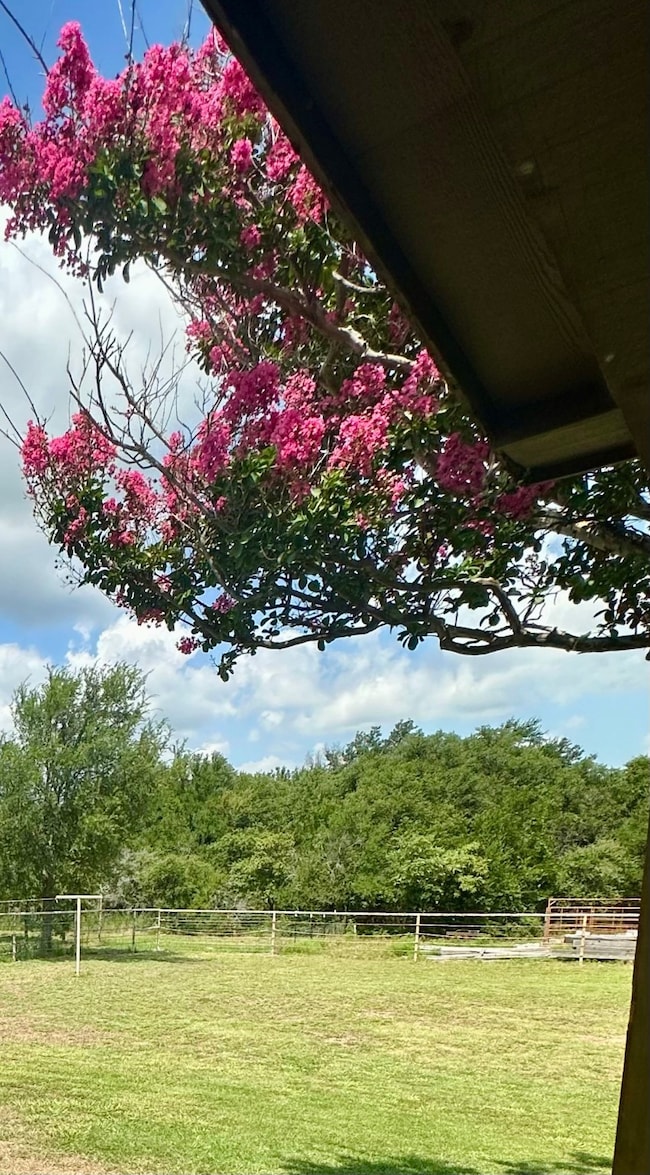 122 Don Propp Rd, Azle, TX 76020 - photo 4