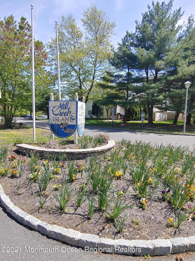 168 Harlequin Glade unit 168, Bayville, NJ 08721 - photo 3