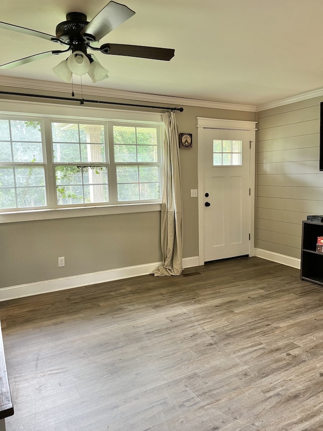 906 Saint Clair St, Tracy City, TN 37387 - photo 7