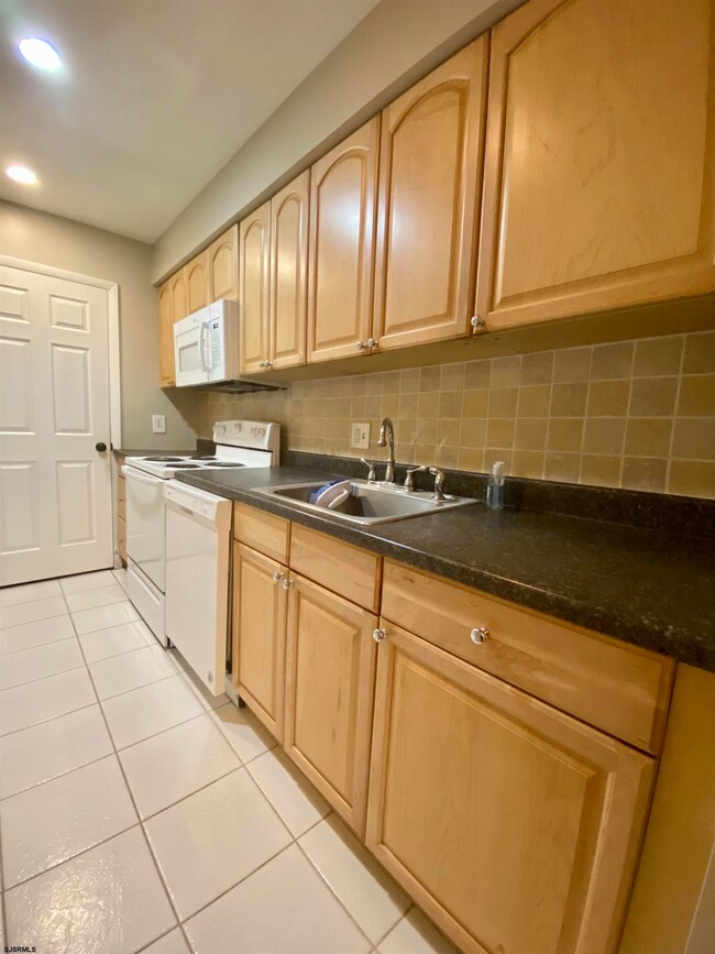 104 Vail Ct, Mays Landing, NJ 08330 - photo 6