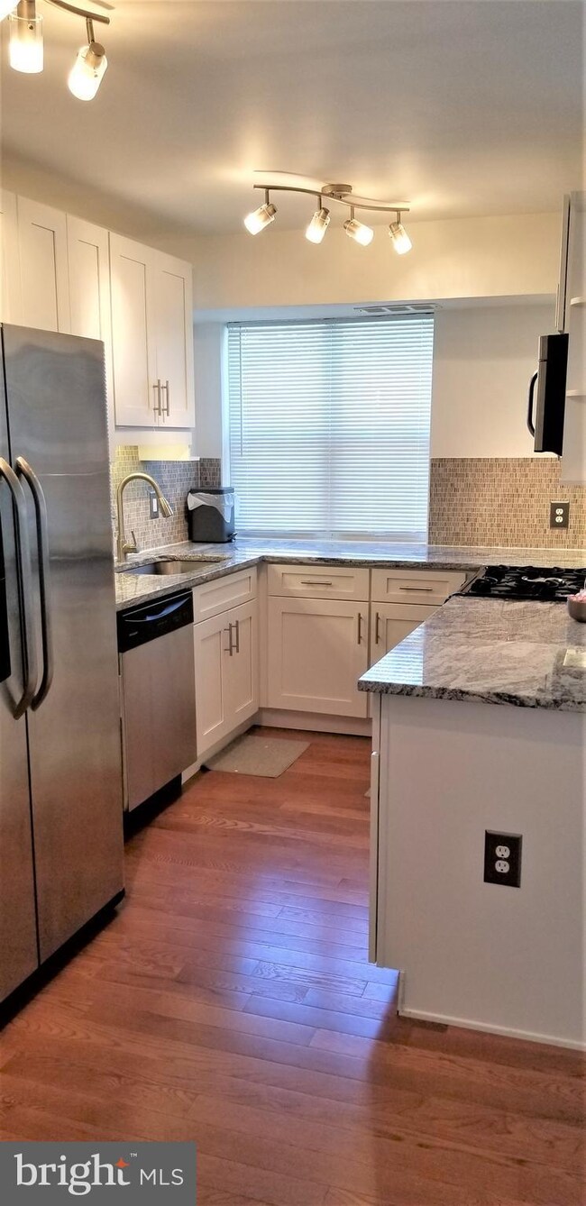 2333 16th St SE unit 304, Washington, DC 20020 - photo 5