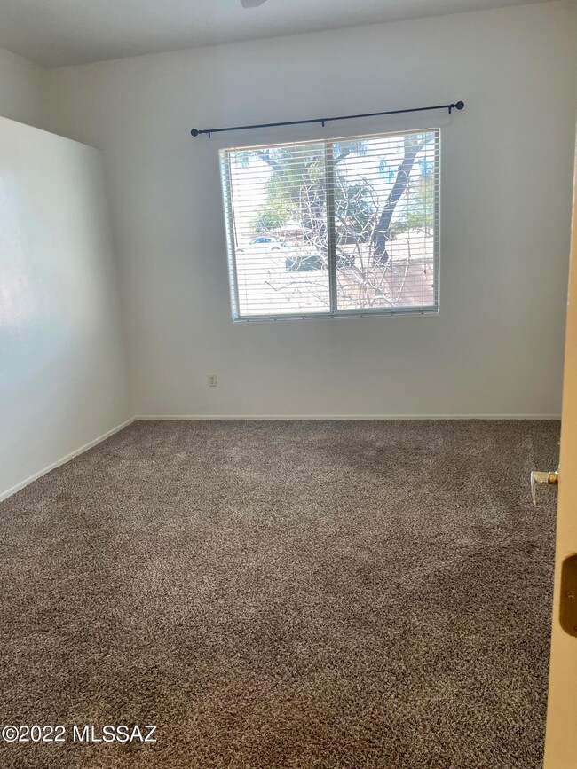 9B35CD47-5458-473C-9849-AE53242E1F27