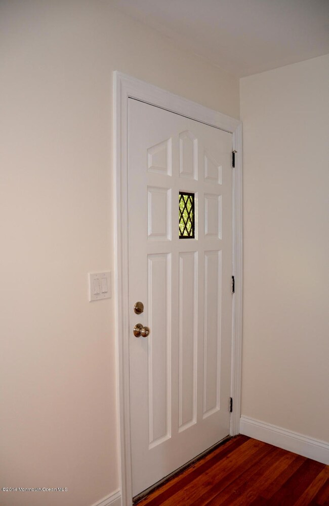 10 Beech St 010 (834x1280)