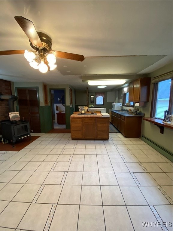 Eat-In Kitchen in Lower Unit