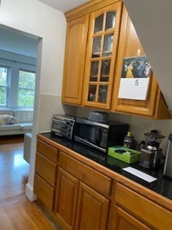 12 Lowell Rd unit 1, Brookline, MA 02445 - photo 4