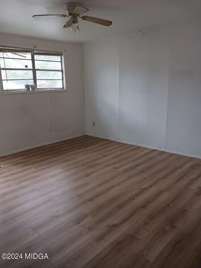 3910 Log Cabin Dr, Macon, GA 31204 - photo 3