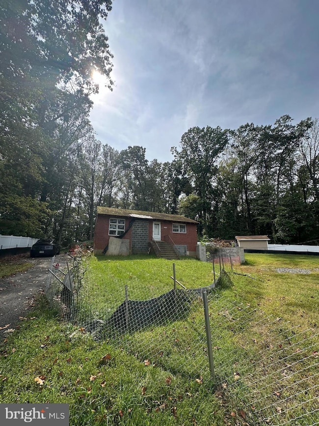 6649 Kerns Rd, Falls Church, VA 22042 - photo 3