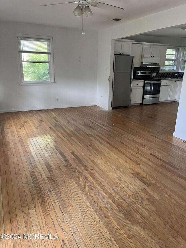 507 Staffa St, Allenhurst, NJ 07711 - photo 3