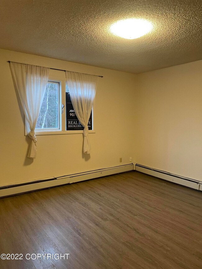 8600 Boundary Ave unit I2, Anchorage, AK 99504 - photo 5