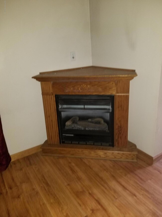 501 New St, Duryea, PA 18642 - photo 7