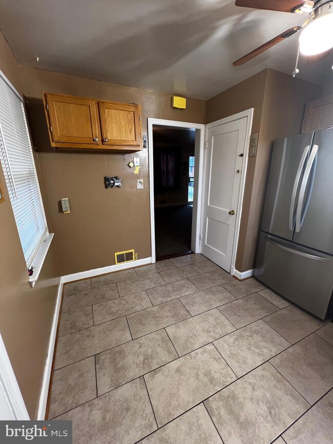 3518 26th Ave, Temple Hills, MD 20748 - photo 7