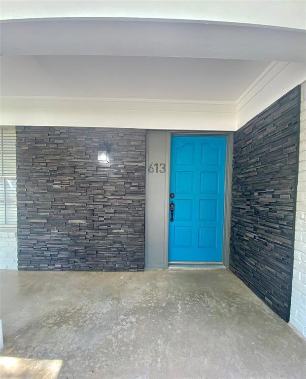 613 King Dr, Bedford, TX 76022 - photo 3