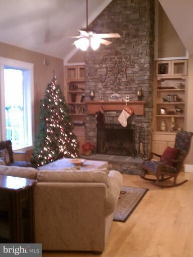 1320 Barbour Ln, Berryville, VA 22611 - photo 3