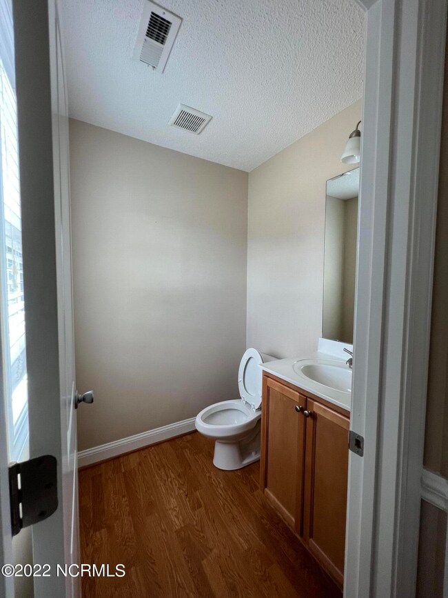 2304 Sadler Dr unit A, Winterville, NC 28590 - photo 5