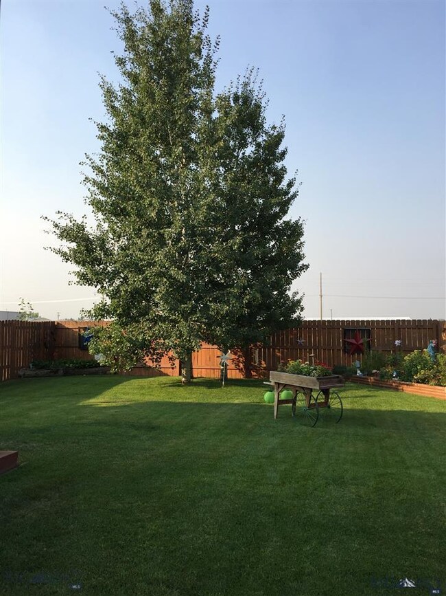 1104 Biehl Dr unit B, Belgrade, MT 59714 - photo 3