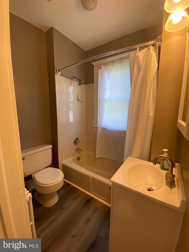 4502 Ridge Ave unit A, Halethorpe, MD 21227 - photo 4