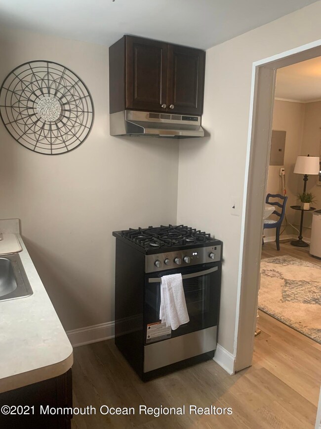 1110 Main St unit B, Belmar, NJ 07719 - photo 6