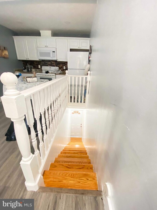 315 N 52nd St unit 3, Philadelphia, PA 19139 - photo 3