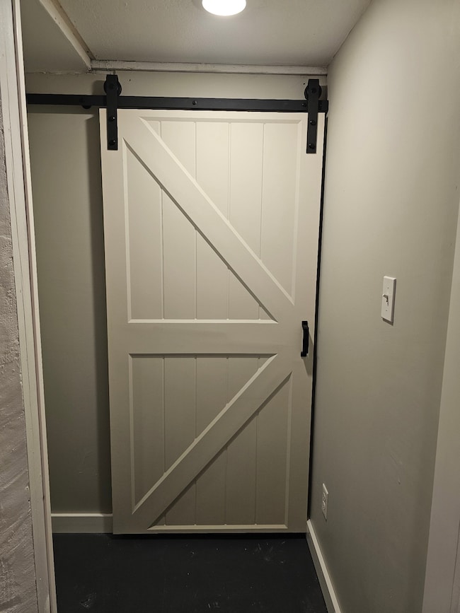 1105 Crossland Ave unit A, Clarksville, TN 37040 - photo 5