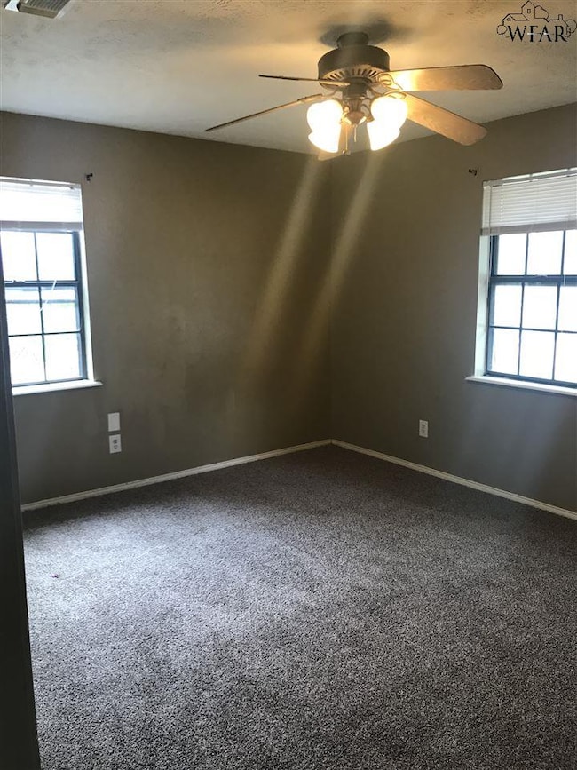 1402 Hunt St, Wichita Falls, TX 76302 - photo 5