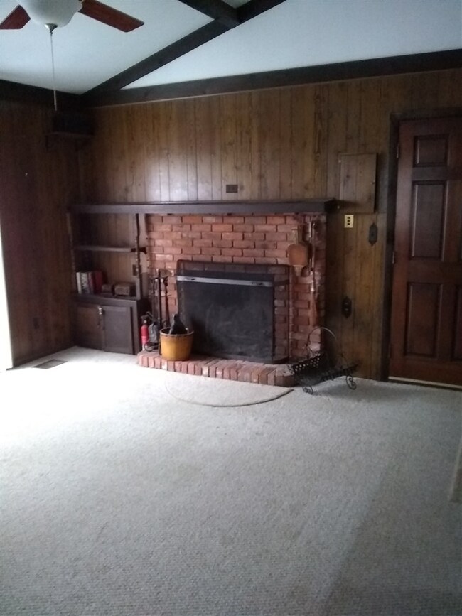 4106 E Hill Rd, Andover, VT 05149 - photo 3