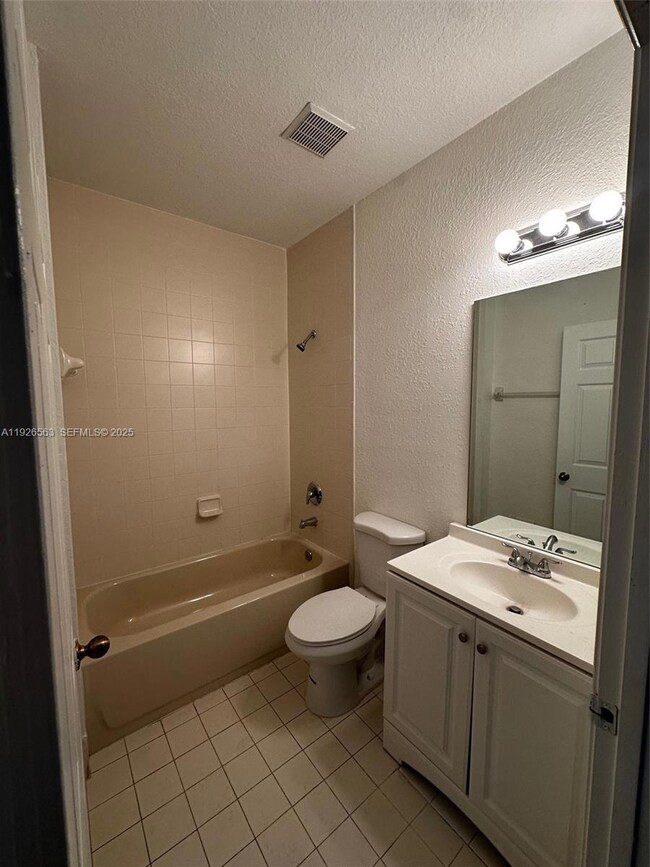 2452 SE 14th Ave unit 284, Homestead, FL 33035 - photo 3