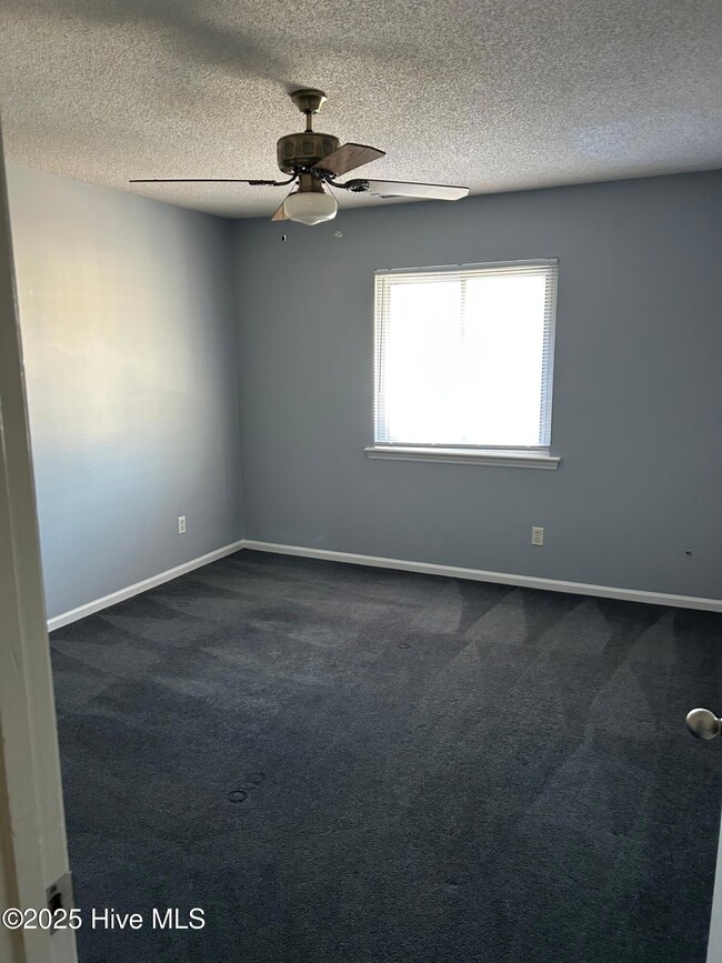 108 N Onsville Place, Jacksonville, NC 28546 - photo 7