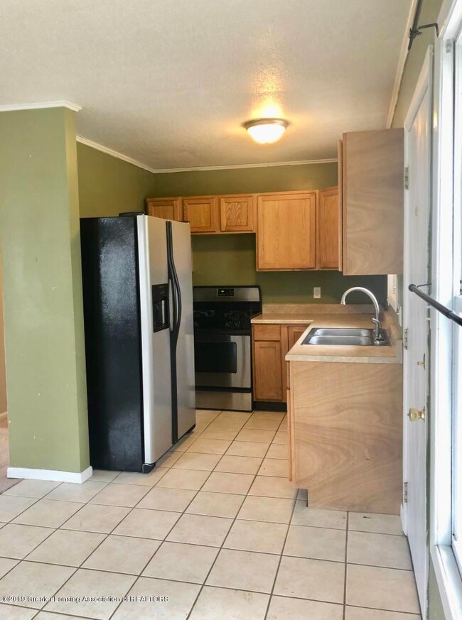 5713 Taffy Pkwy, Lansing, MI 48911 - photo 6