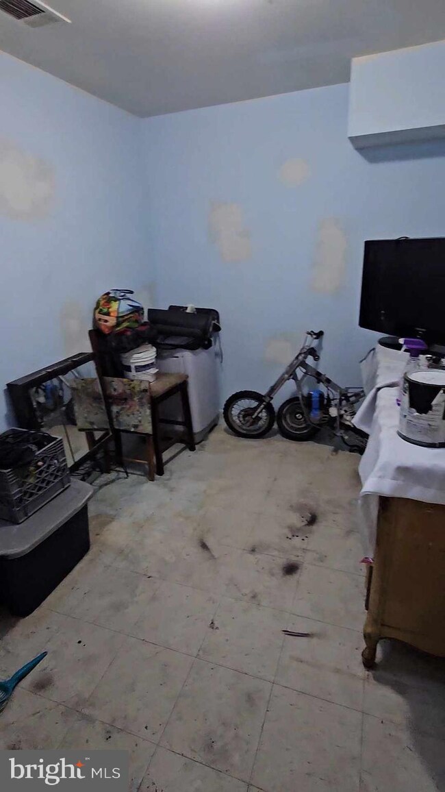 3705 E Lombard St, Baltimore, MD 21224 - photo 5