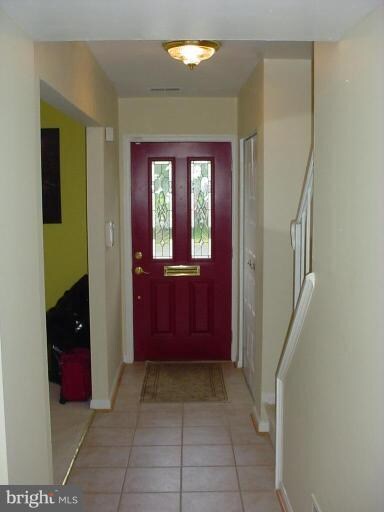 2237 Dawn Ln, Temple Hills, MD 20748 - photo 2