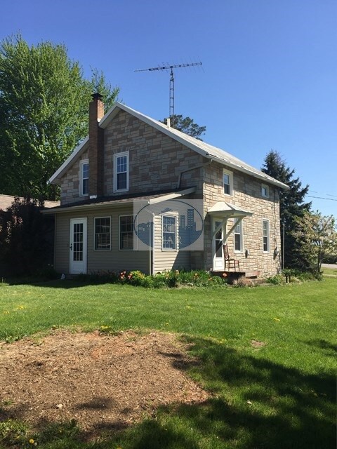 2216 Bucyrus Nevada Rd, Bucyrus, OH 44820 - photo 2