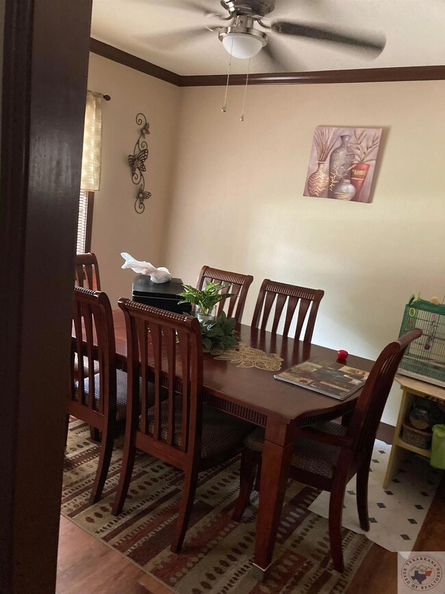 831 Burma Rd, Wake Village, TX 75501 - photo 3