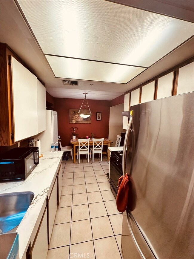 8615 Beverly Blvd unit 5, Pico Rivera, CA 90660 - photo 7