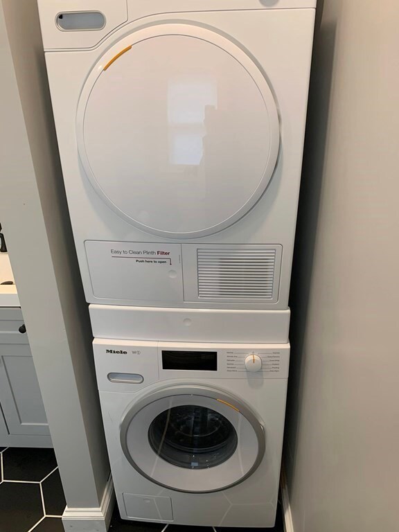 275 Gallivan Blvd unit C, Dorchester Center, MA 02124 - photo 5