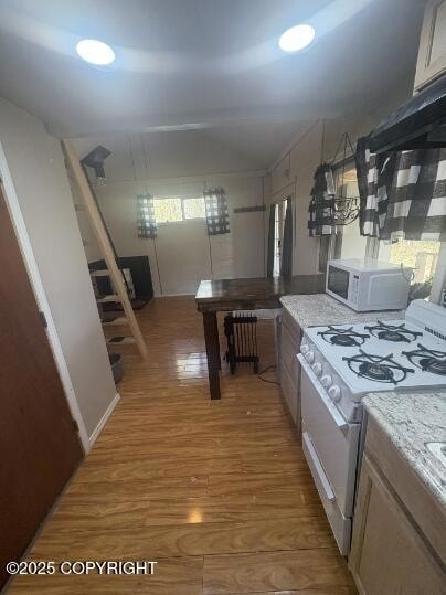 100 W Jensen Cir unit 3, Wasilla, AK 99654 - photo 2