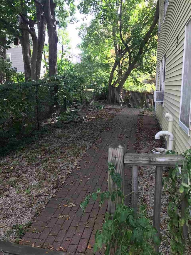 29 First St unit C, Dover, NH 03820 - photo 3